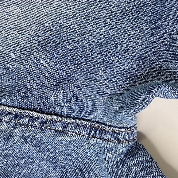 Fashion Nova Straight Leg Distressed Jeans SZ 9 - Picture 15 of 15